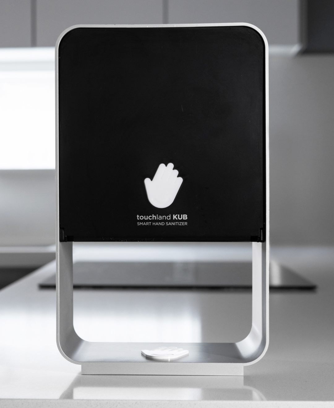 Black kub dispenser on stainless steel